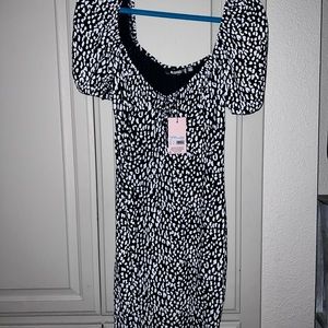 misguided mini dress with short sleeves